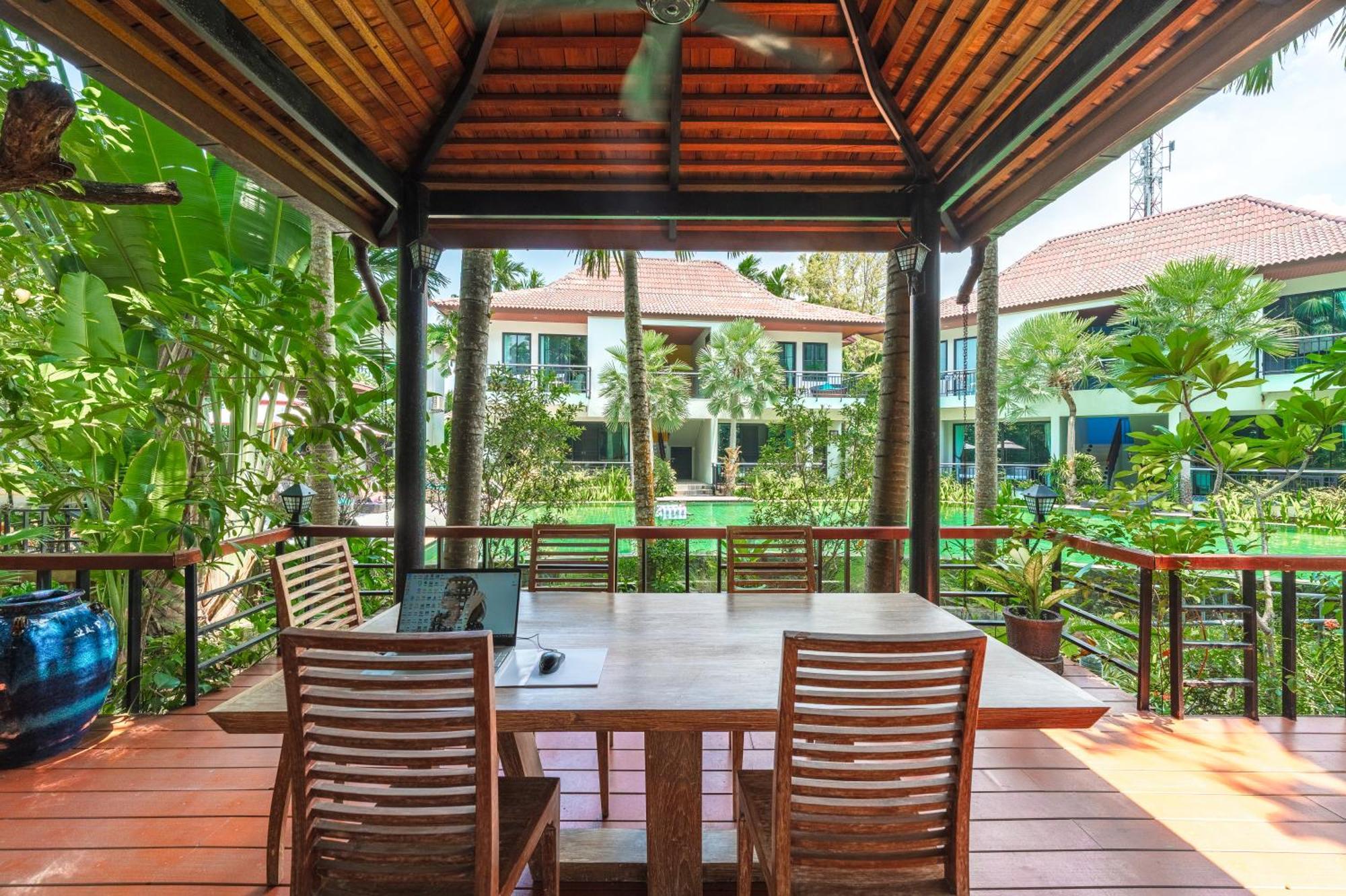 Coco Retreat Phuket Resort And Spa - Sha Plus Chalong Exterior photo