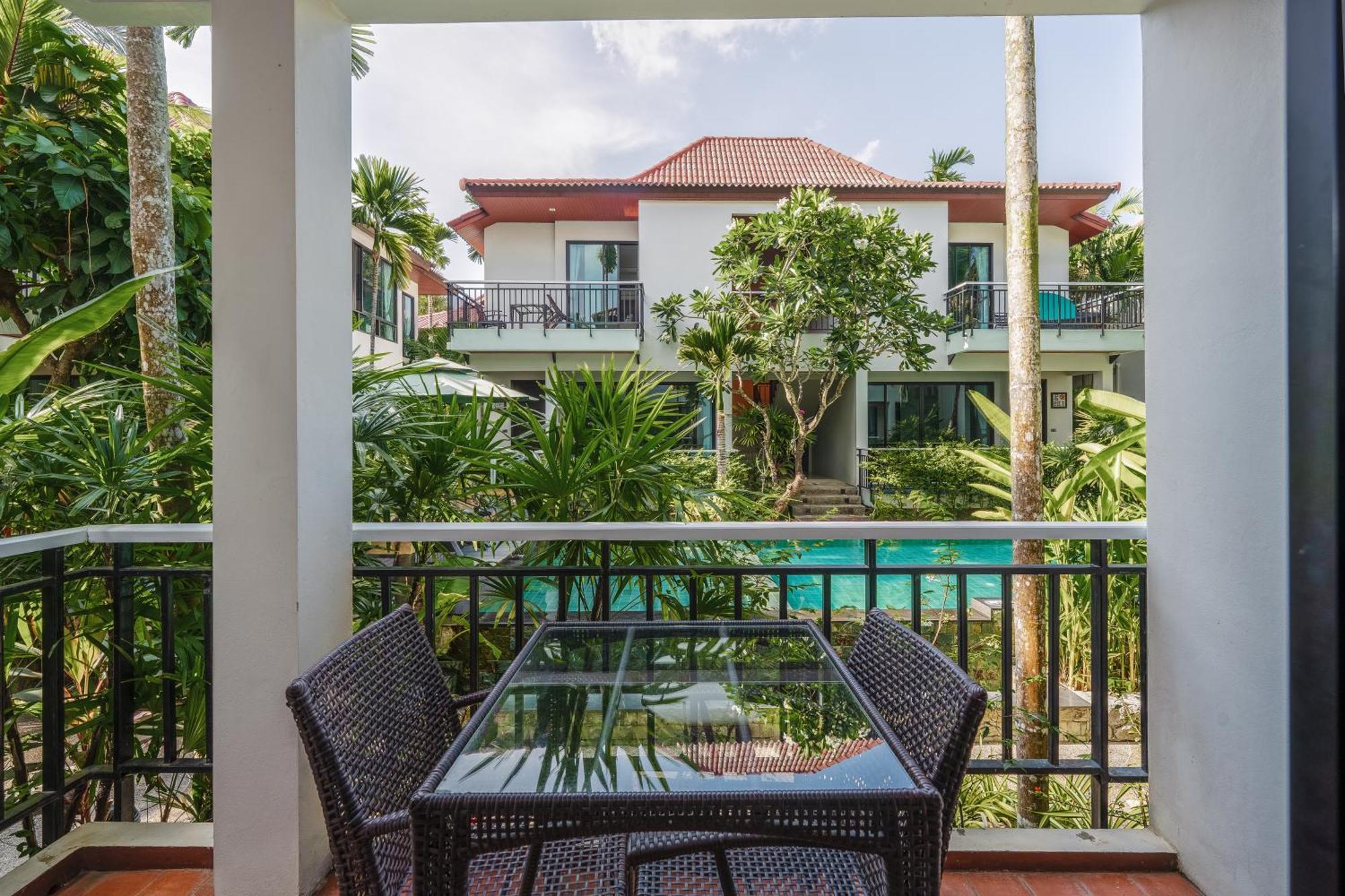 Coco Retreat Phuket Resort And Spa - Sha Plus Chalong Exterior photo